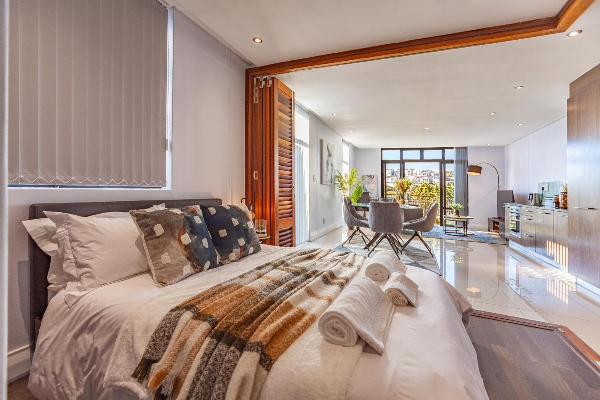 Modern Beachfront Studio- 133 Eden On The Bay Le Cap
